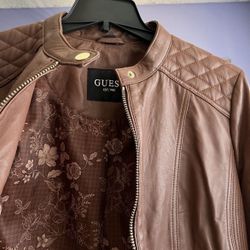 NEW Large Guess Genuine Leather Jacket Women’s. SALE  Only  $260 Or O.B.O. 👍