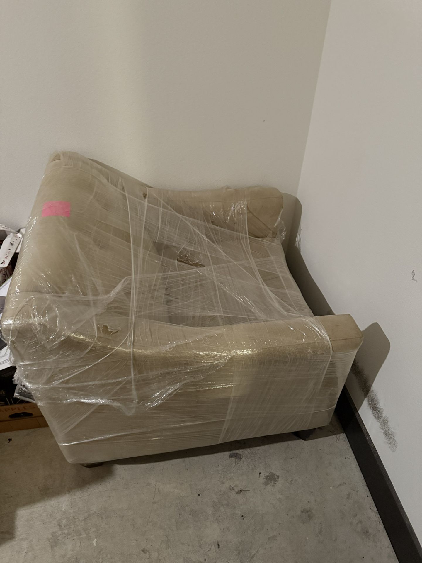 Tan/cream accent armchair