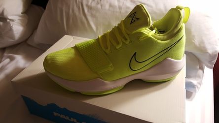 Nike PG 1 Volt