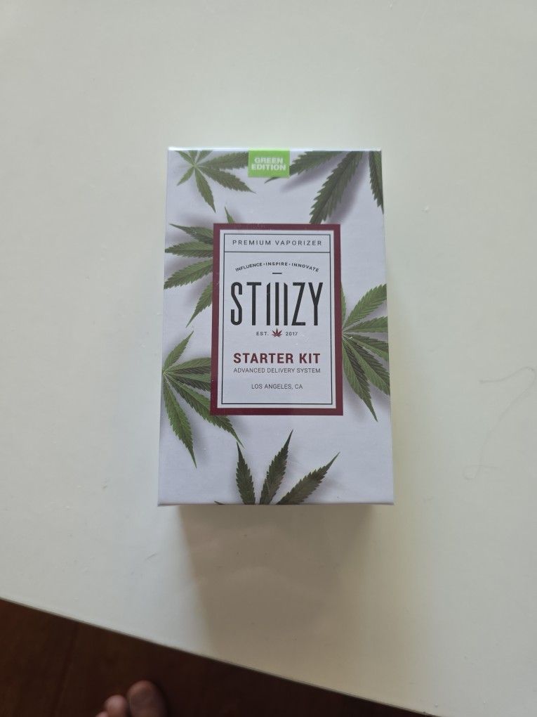 Stiiizy Starter Kit