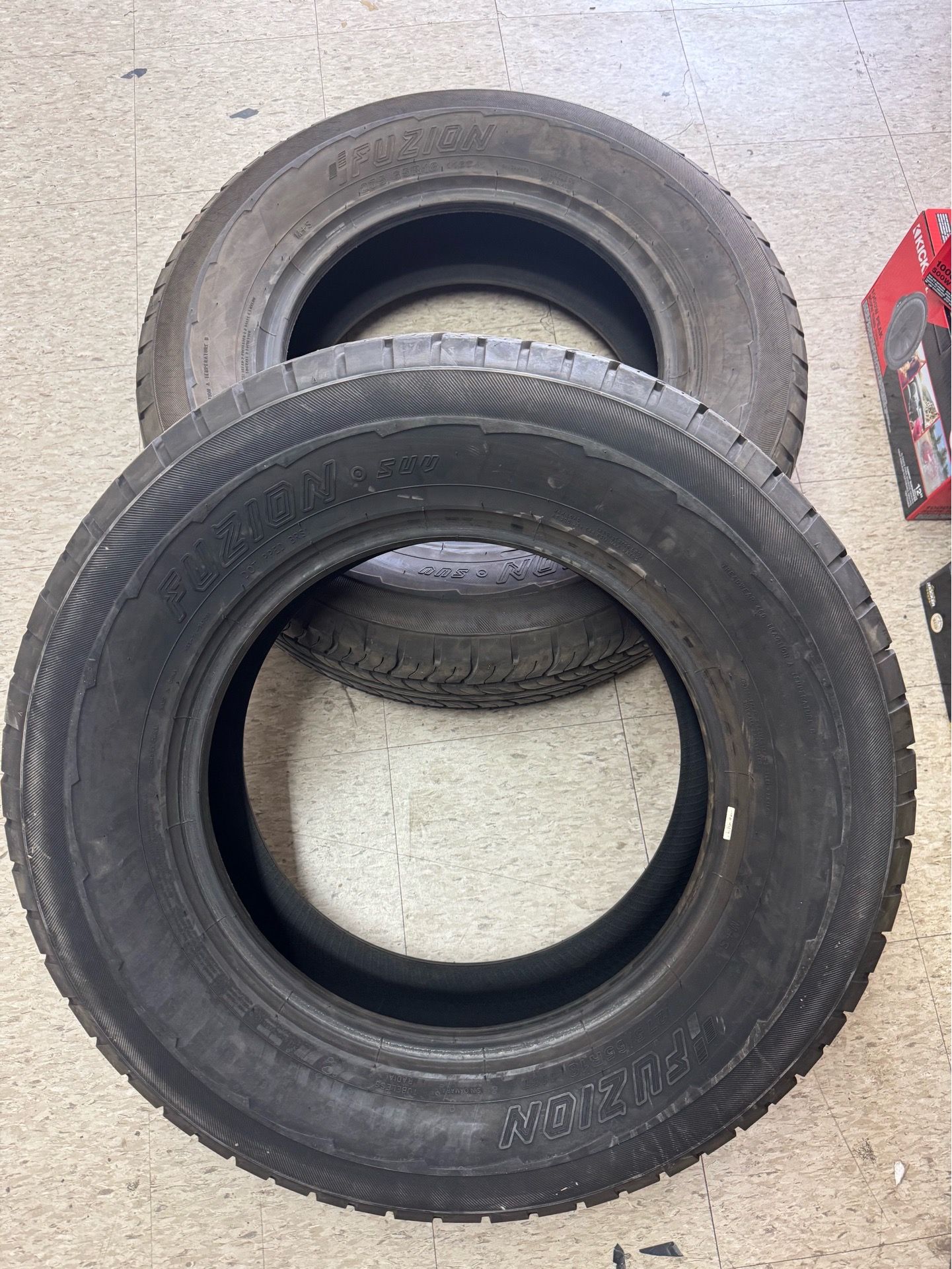 90% tread tires