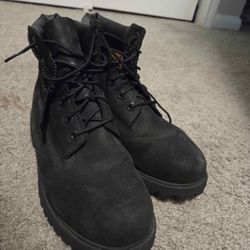 Black Timberlands Sz 6M