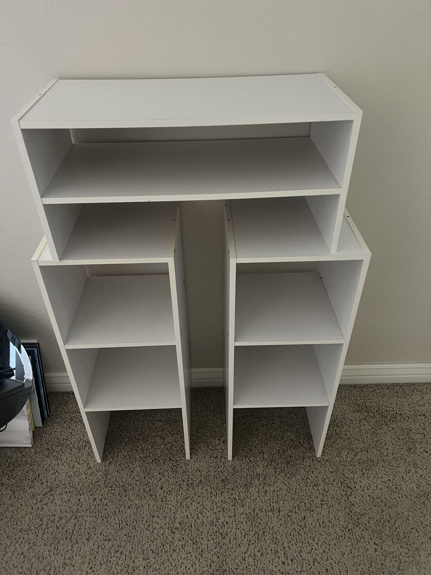 White Shelves