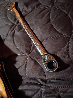 Snap On 15mm Ratcheting, Reversible Flank Box Wrench