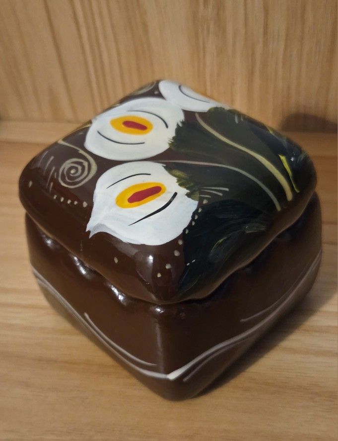 Mexican Hand Painted Calililies Pottery Trinket/Jewelry Box