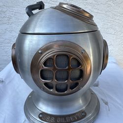 Ra​re Vintage 1970 USS Gilbey's Diving Helmet Ice Bucket - Pewtertone Italy 