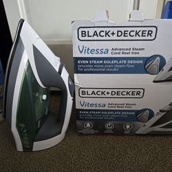 Black+Decker Iron