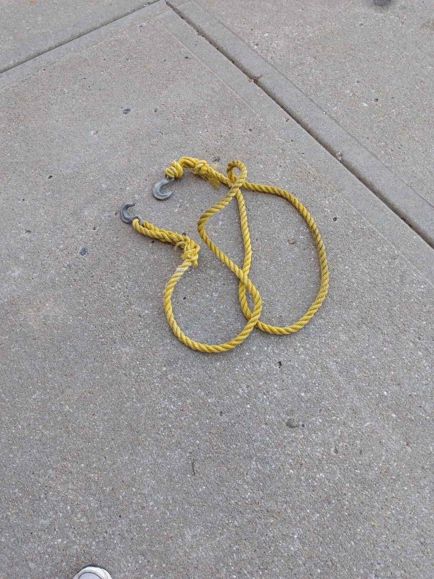 9 FOOT TOW ROPE 