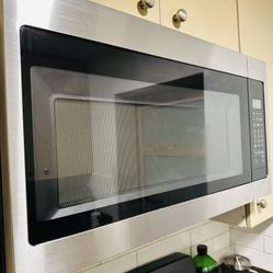 Hood Microwave
