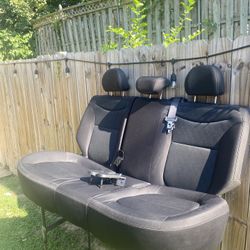 Kia Soul Rear Seats 2014-2019 – Black, OEM / Asientos traseros Kia Soul 2014-2019 – Negros, Originales