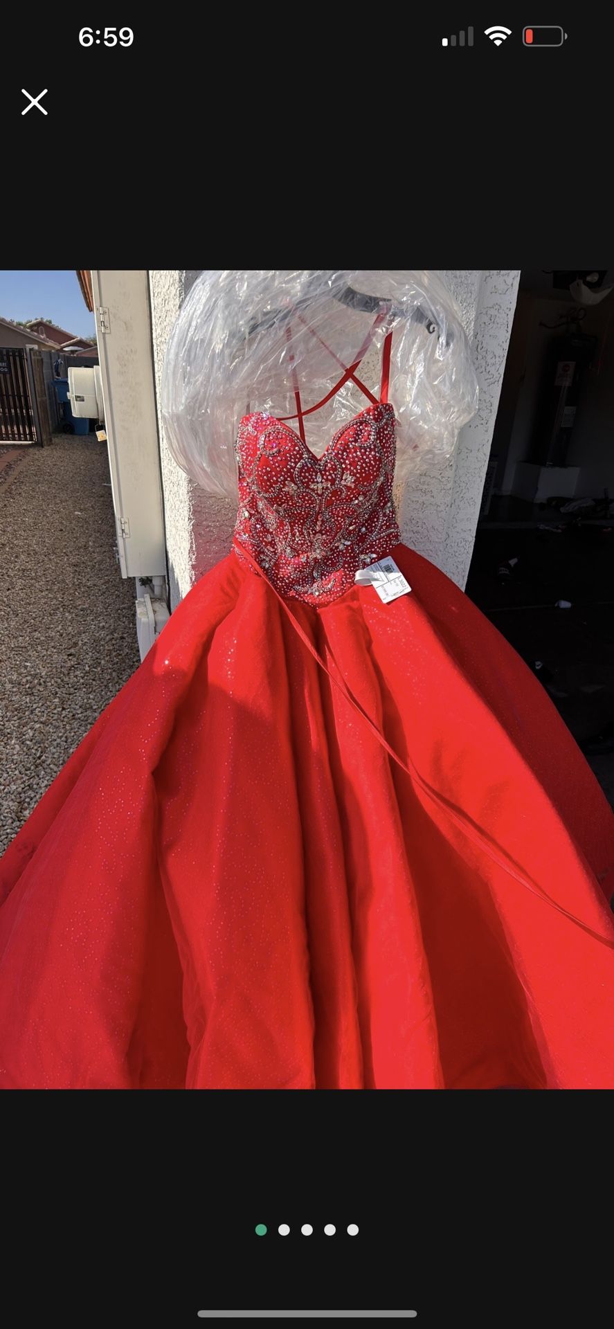 DRESS