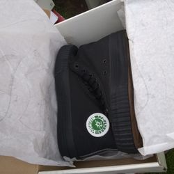 PF Flyers