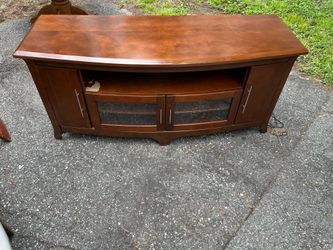 Tv stand
