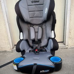 BABY TREND HYBRID BOOSTER SEAT