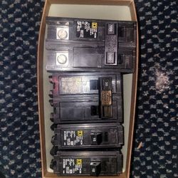 Square D Brand New 100 Amp 30 Amp And 2 15 Amp Circuit Breakers 