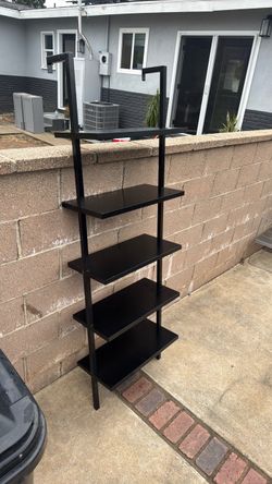 Black 5-Tier Ladder Bookshelf