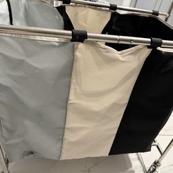 Laundry basket/organiser by color