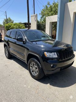 Jeep Grand Cherokee Laredo 2012