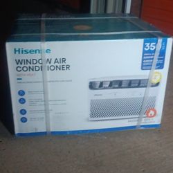 Hisense Window Unit W/Heat 350 SQ FT (NEW)
