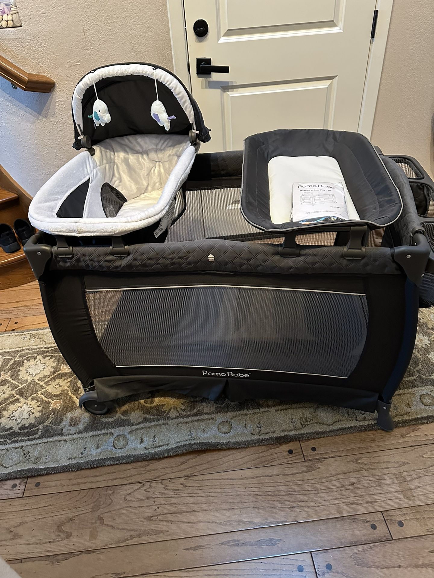 Pamo Babe foldable Playpen