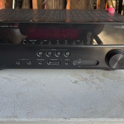 Yamaha RX-V379 5.1 Channel 4K Ultra HD AV Bluetooth Home Theater Stereo Receiver