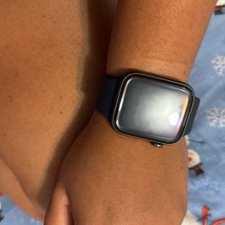 Apple Watch SE 