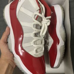Jordan 11s Size 9