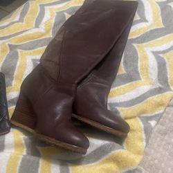 Women ugg Boots 7.5