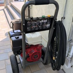 Industrial Pressure Washer – Low Hours
