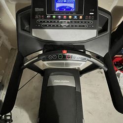 Treadmill In Great Condition 