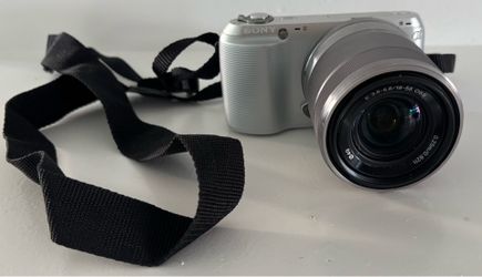 Sony NEX-C3 16.2 MEGA PIXELS Pelican Case