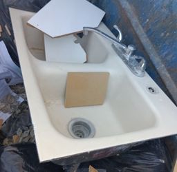 Kitchen sink