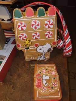 NEW SNOOPY LOUNGEFLY PURSE WITH WALLET FOR SALE!