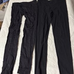 Small Black Leggings 