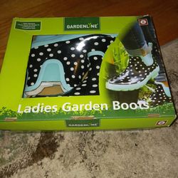 New Ladies Size 8 Garden/rain Boots