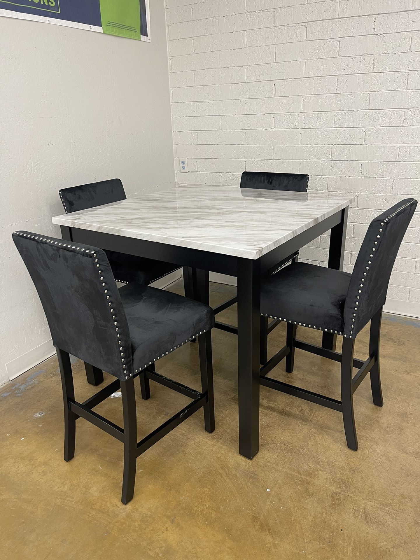 Dining Table Set 5pcs Brand New