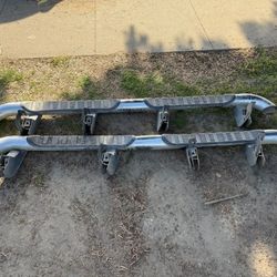 2007/15 Chevy Silverado Crew Cab Four Door GMC Sierra Side Steps Running Boards Estribos