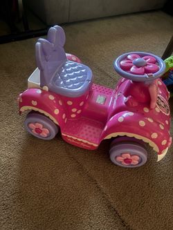 Minnie Mouse Car