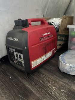 Honda EU2000i Generator