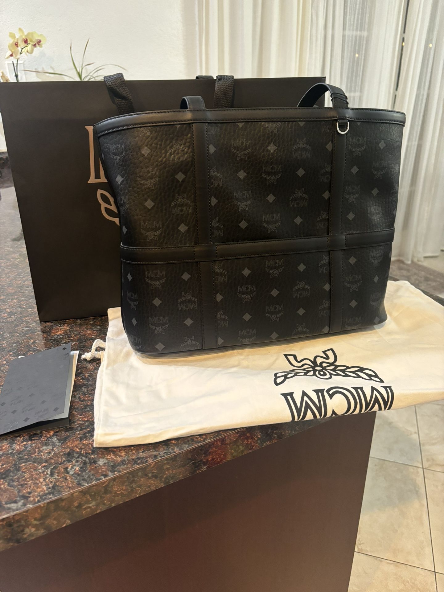 MCM Shopper Bag   Medium Black Brand New 