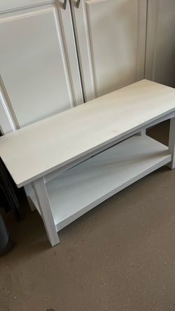 Small white table , 15.00