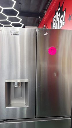 LG Stainless Steel Side-by-Side Refrigerator