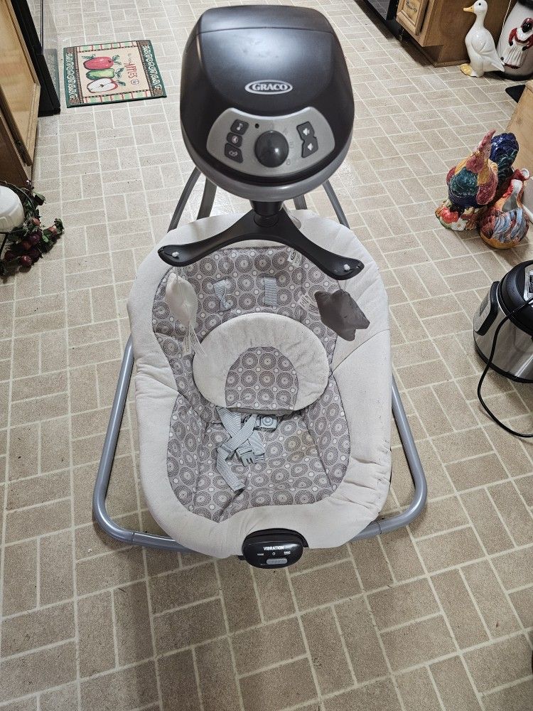 Graco Simple Sway Swing