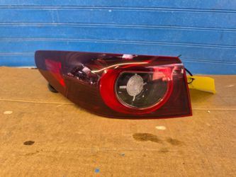 Mazda 3 2019 2020 2021 2022 2023 taillight
