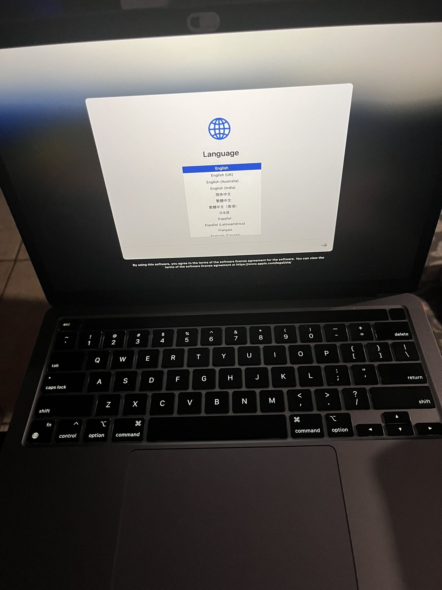 MacBook Pro 13.3" Laptop - Apple M1 chip - 8GB Memory - 256GB SSD - Space Gray