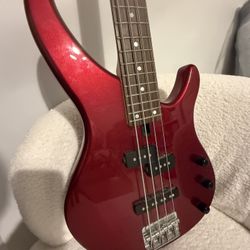 Yamaha 4-string Bass Guitar Red Metallic