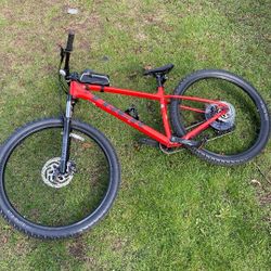 Trek Marlin 6 Hardtail Xc 29er Mountain Bike 
