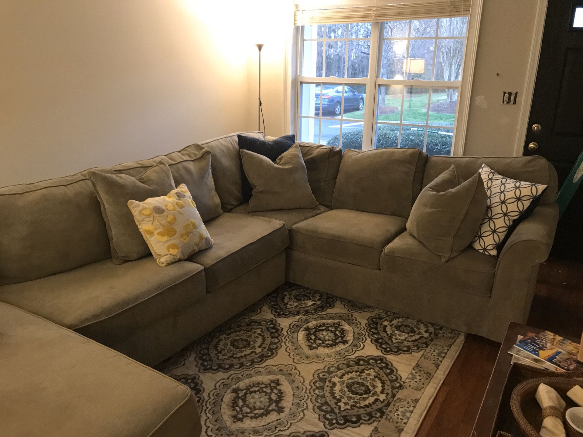 Havertys Gray Sectional Couch