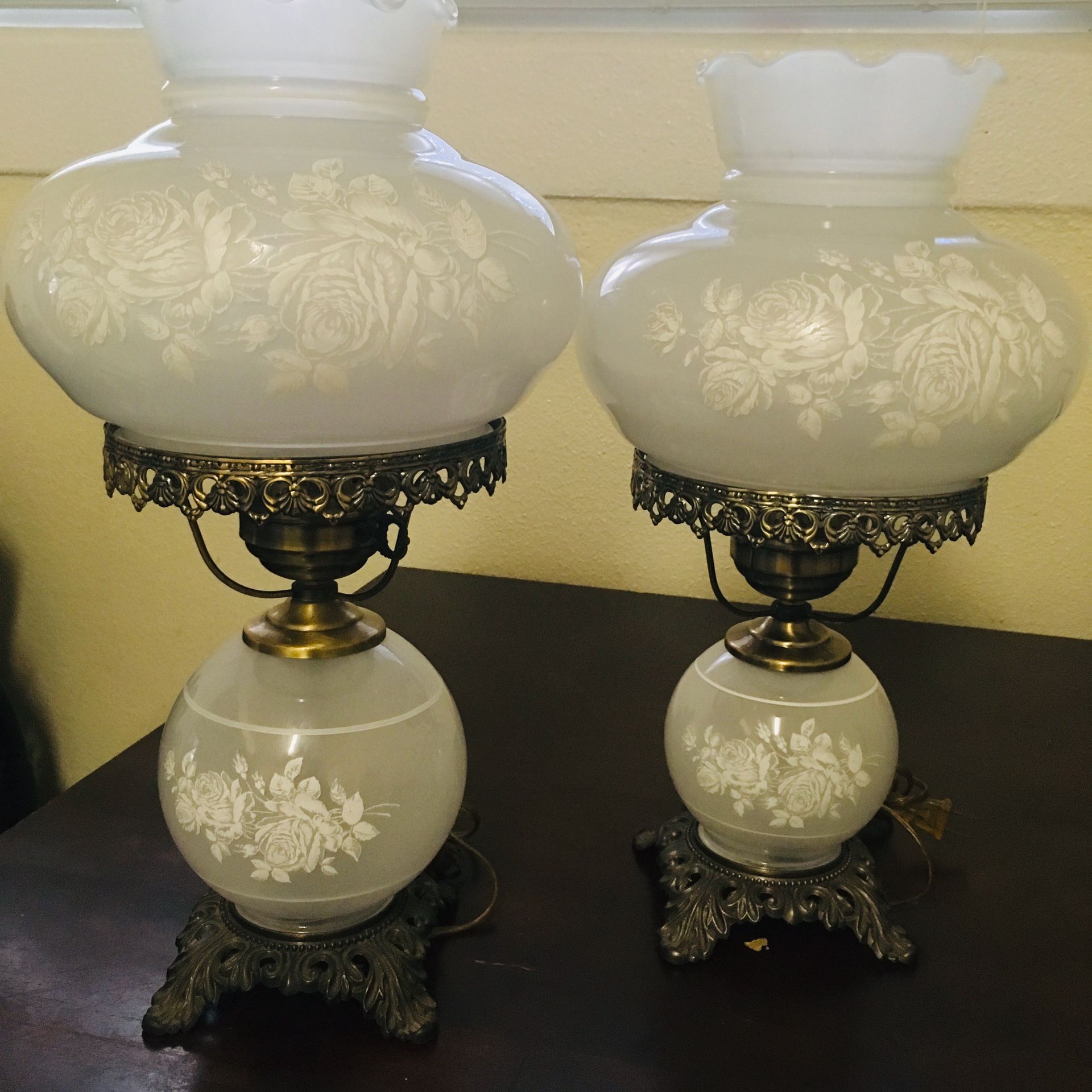 Rose Accent Table Lamps