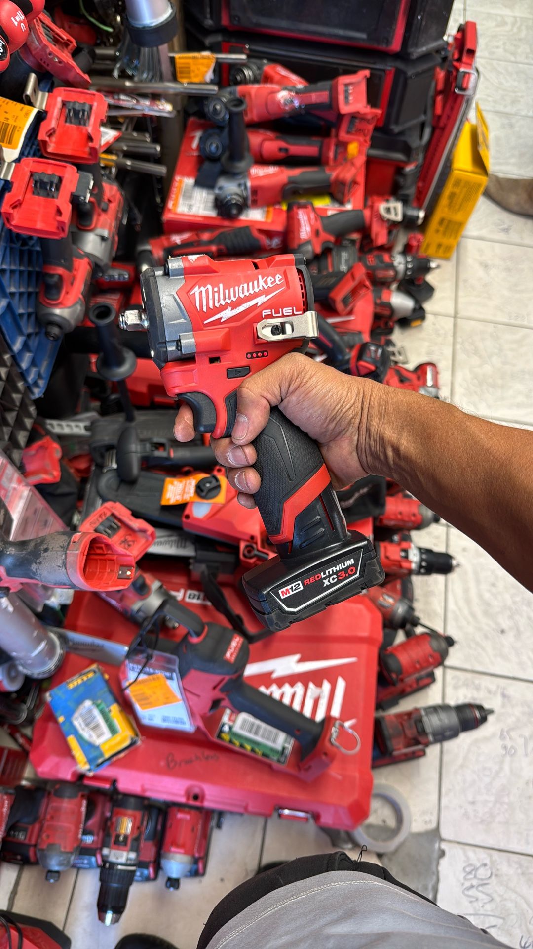 Milwaukee M12 Impact With Battery